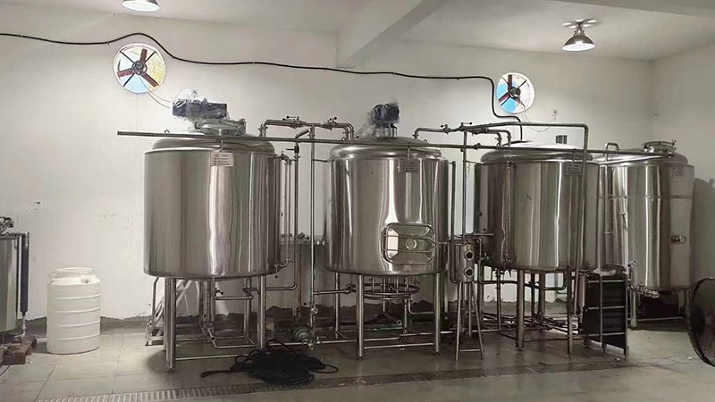 阿拉山口沧州075精酿啤酒厂